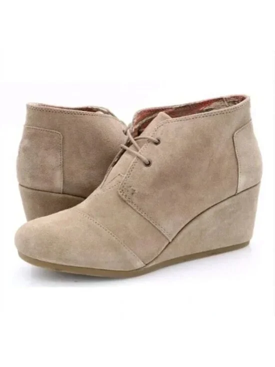 TOMS Embossed Suede Desert Wedge Casual Ankle Booties Taupe Women's Size 5 - Picture 4 of 15